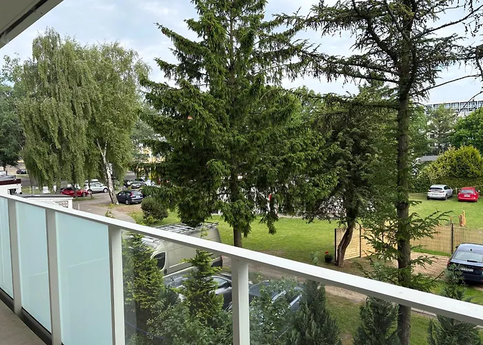 Apartamenty Polanowscy część uzdrowiskowa przy ul Kołłątaja Parking w cenie